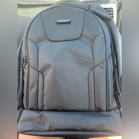Samsonite backpack - Picture 2 of 2